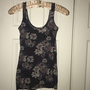 Women’s tank top